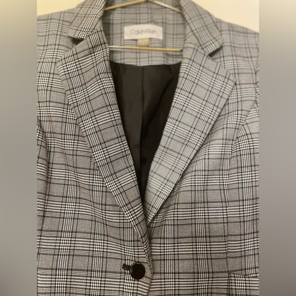 Calvin Klein jacket - Picture 2 of 4